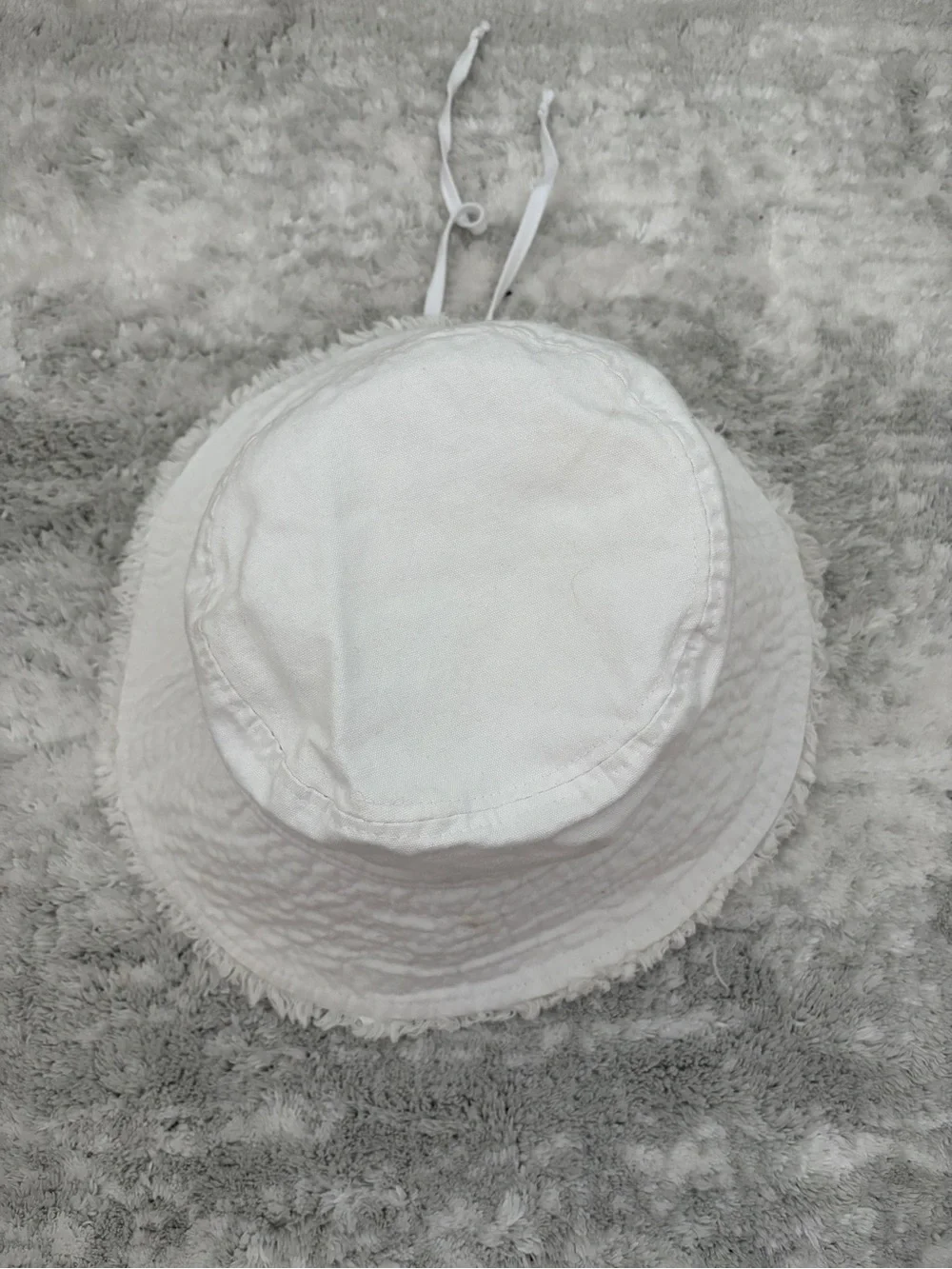White Bucket Hat with Chin Ties, small stain shown in 2nd picture